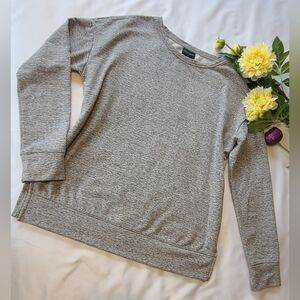 32  degrees Sweater Crewneck size small